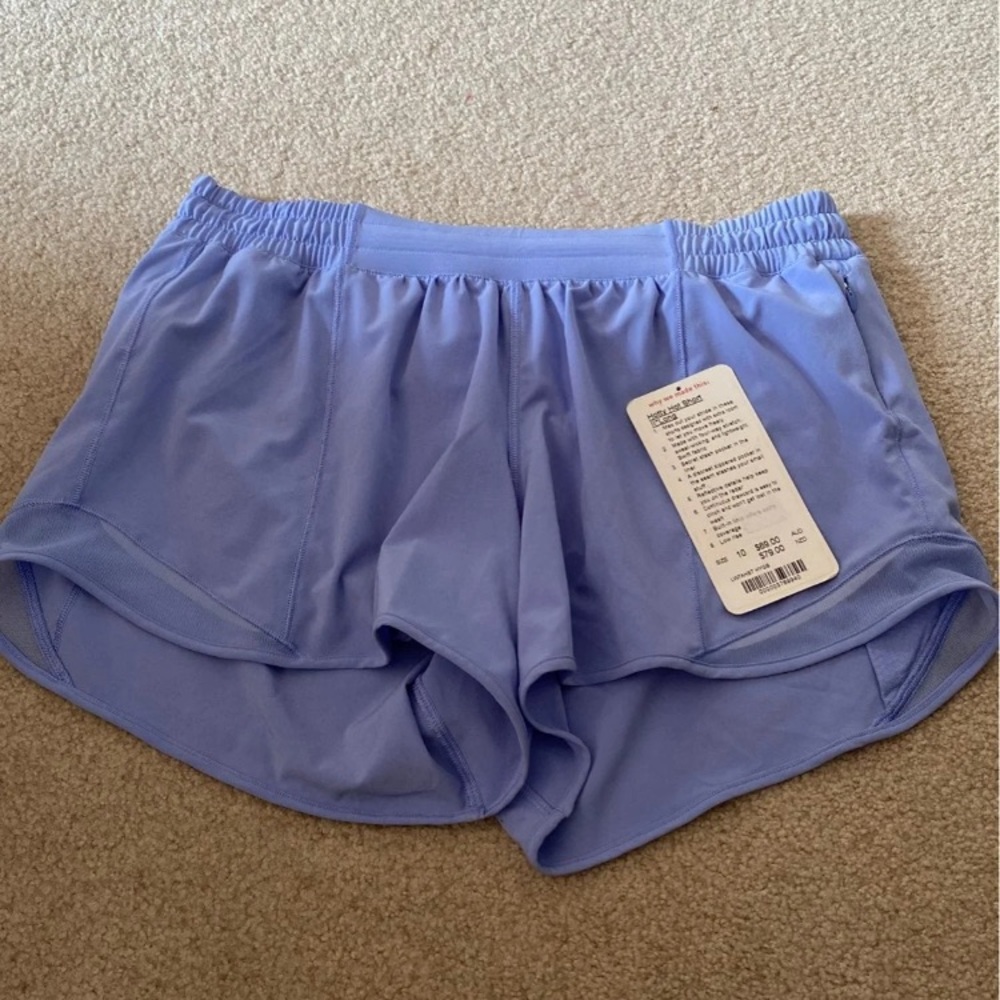 Lululemon Hotty Hot shorts